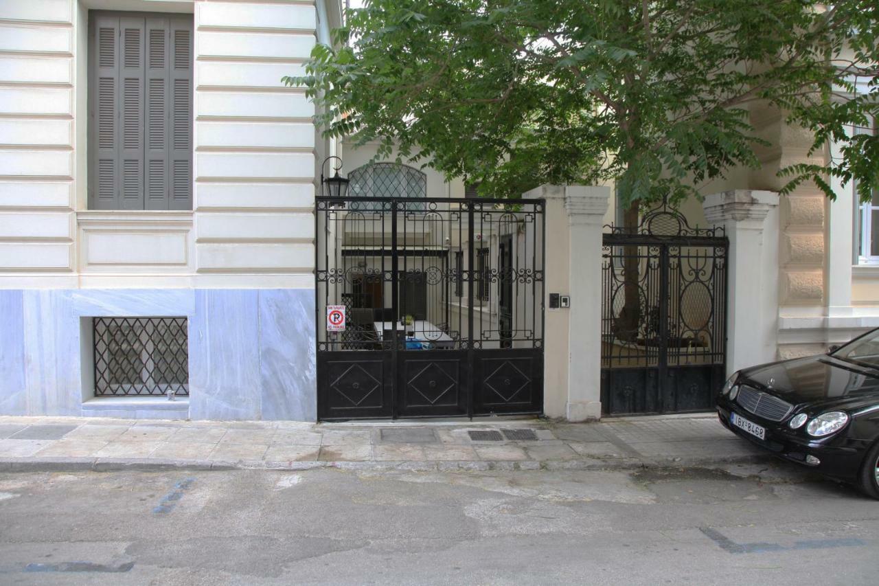 Stylish Studio Below The Acropolis Ateny Zewnętrze zdjęcie